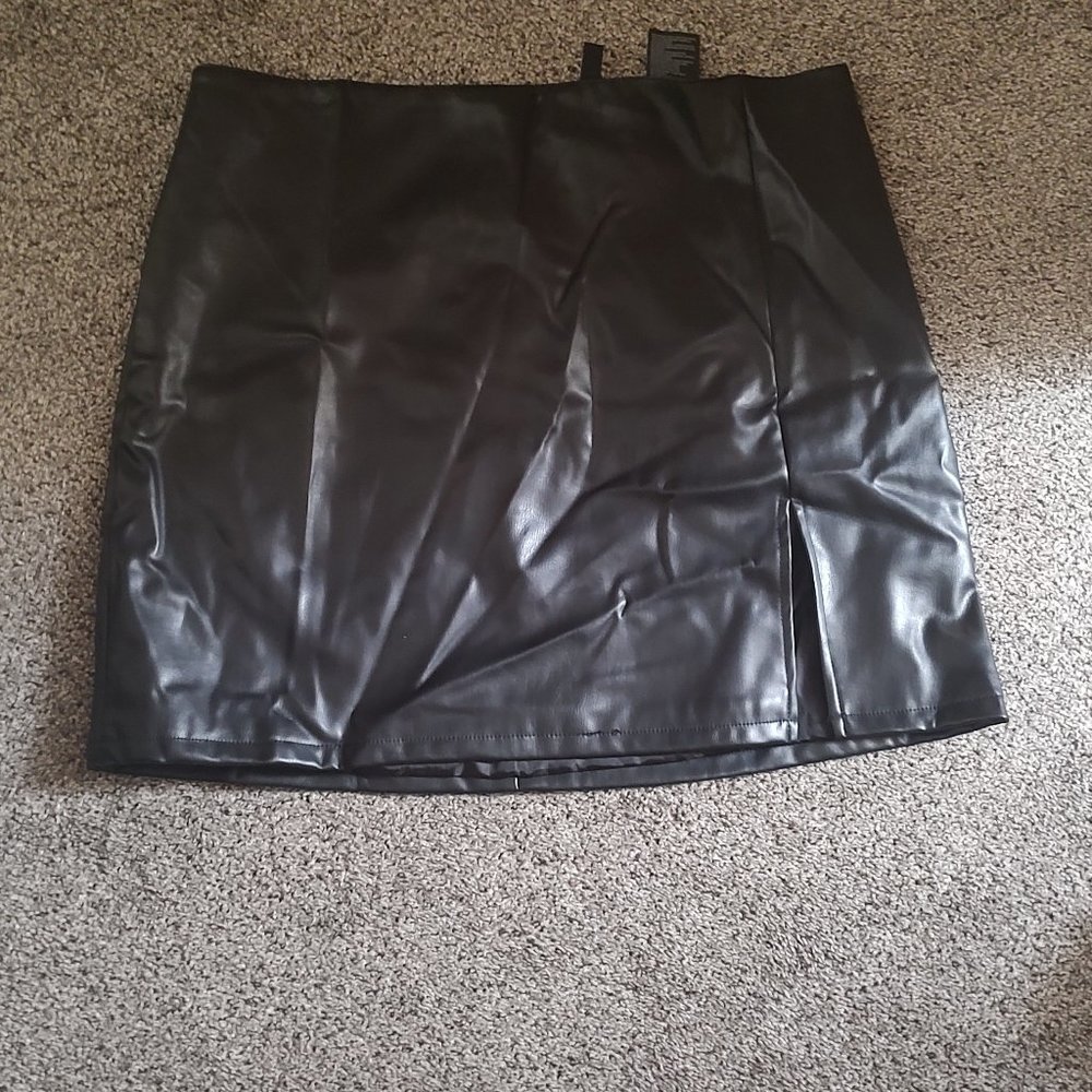 H&M Faux leather mini skirt